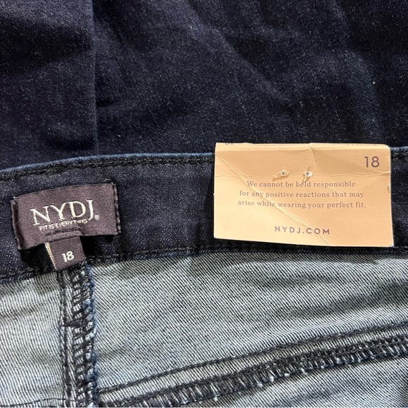 NWT NYDJ Barbra Bootcut Jeans - Picture 8 of 12